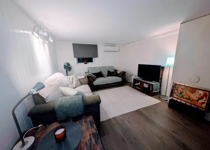 Close To And Haugesund Airport Karmoy