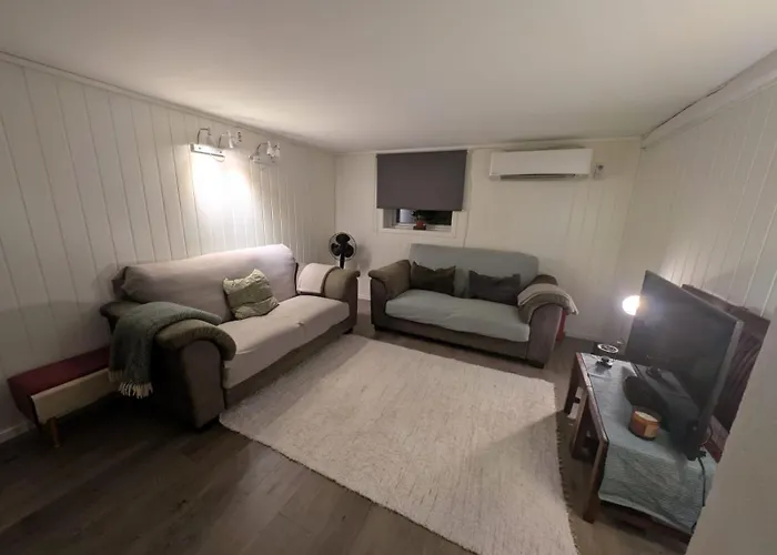 Close To And Haugesund Airport Karmoy