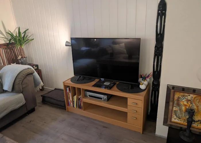 Close To And Haugesund Airport Apartamento
